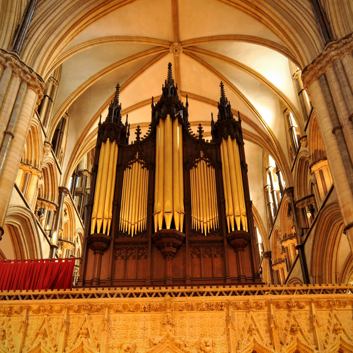 lincoln-cathedral-organ-l-sq